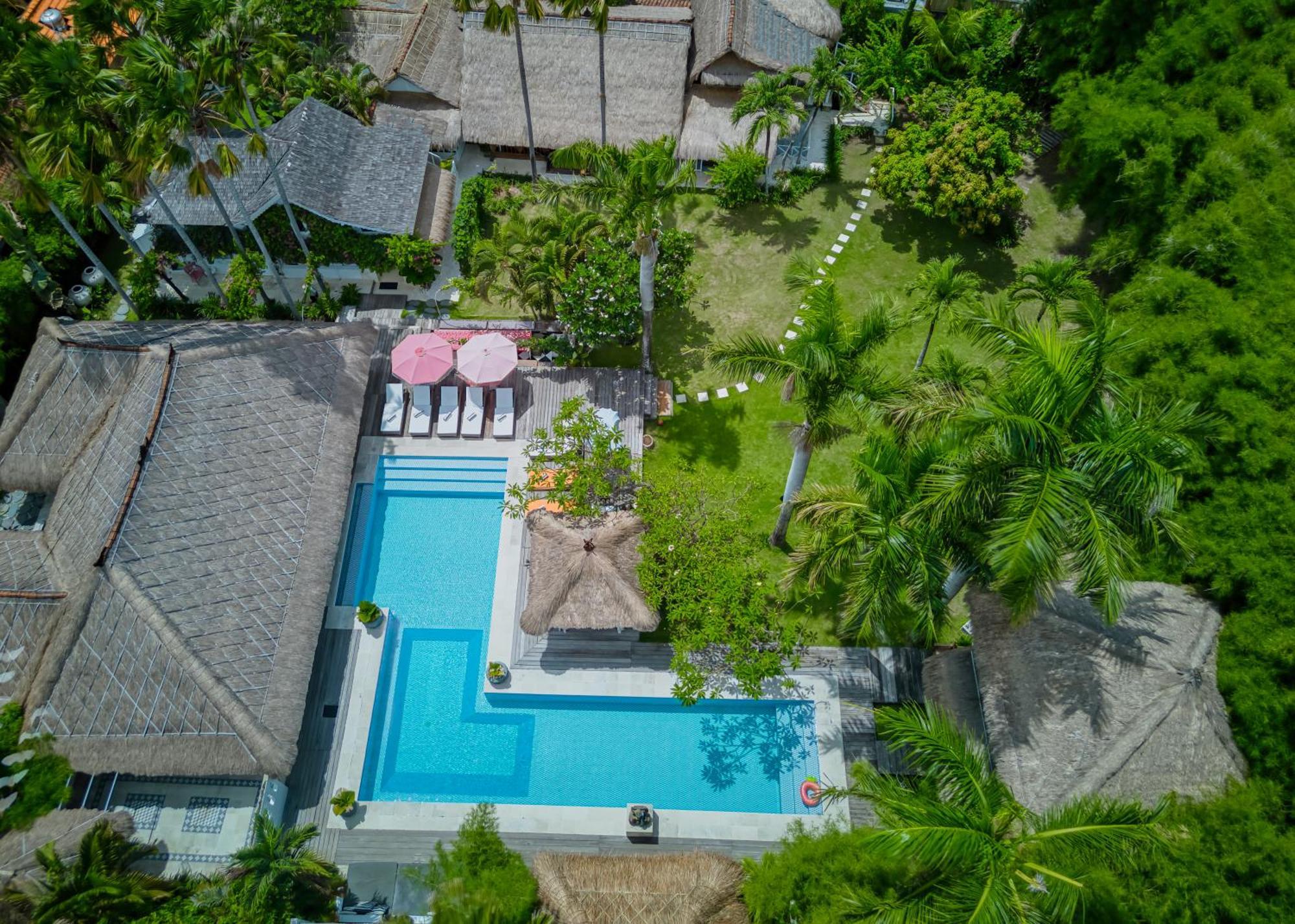 Villa Kalis, 10 Bedroom Family And Group Villa Seminyak Esterno foto