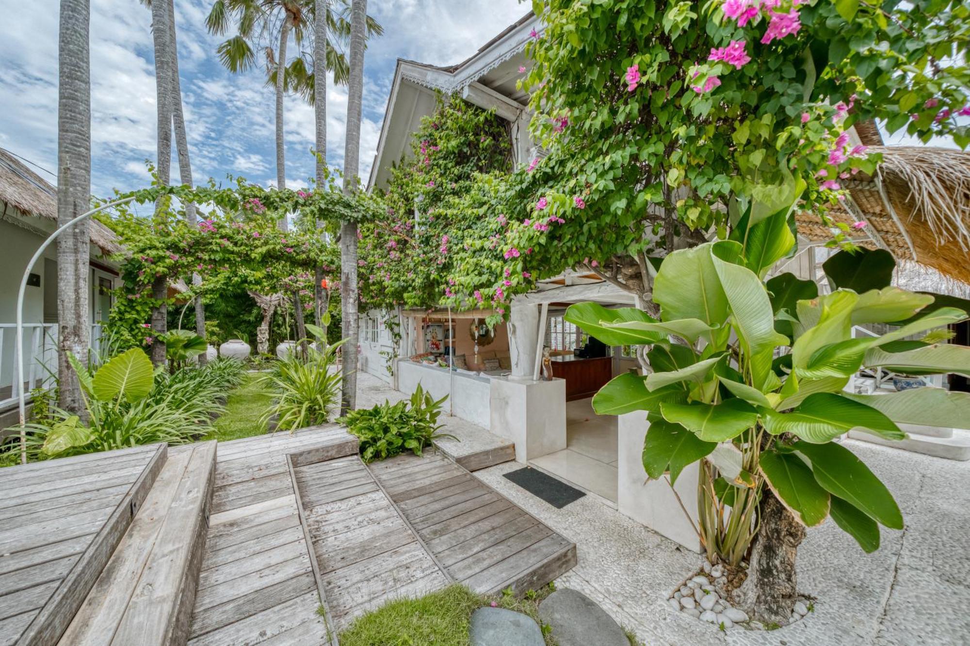 Villa Kalis, 10 Bedroom Family And Group Villa Seminyak Esterno foto