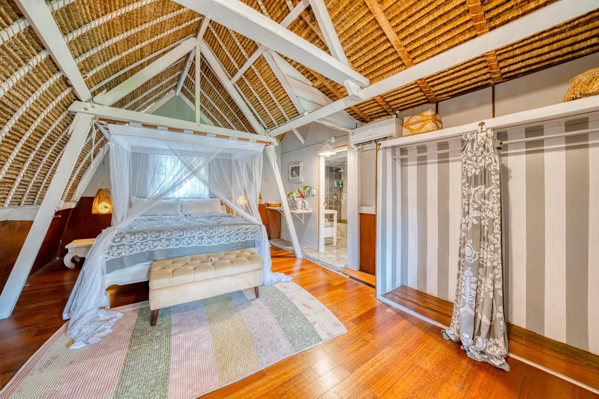 Villa Kalis, 10 Bedroom Family And Group Villa Seminyak Esterno foto