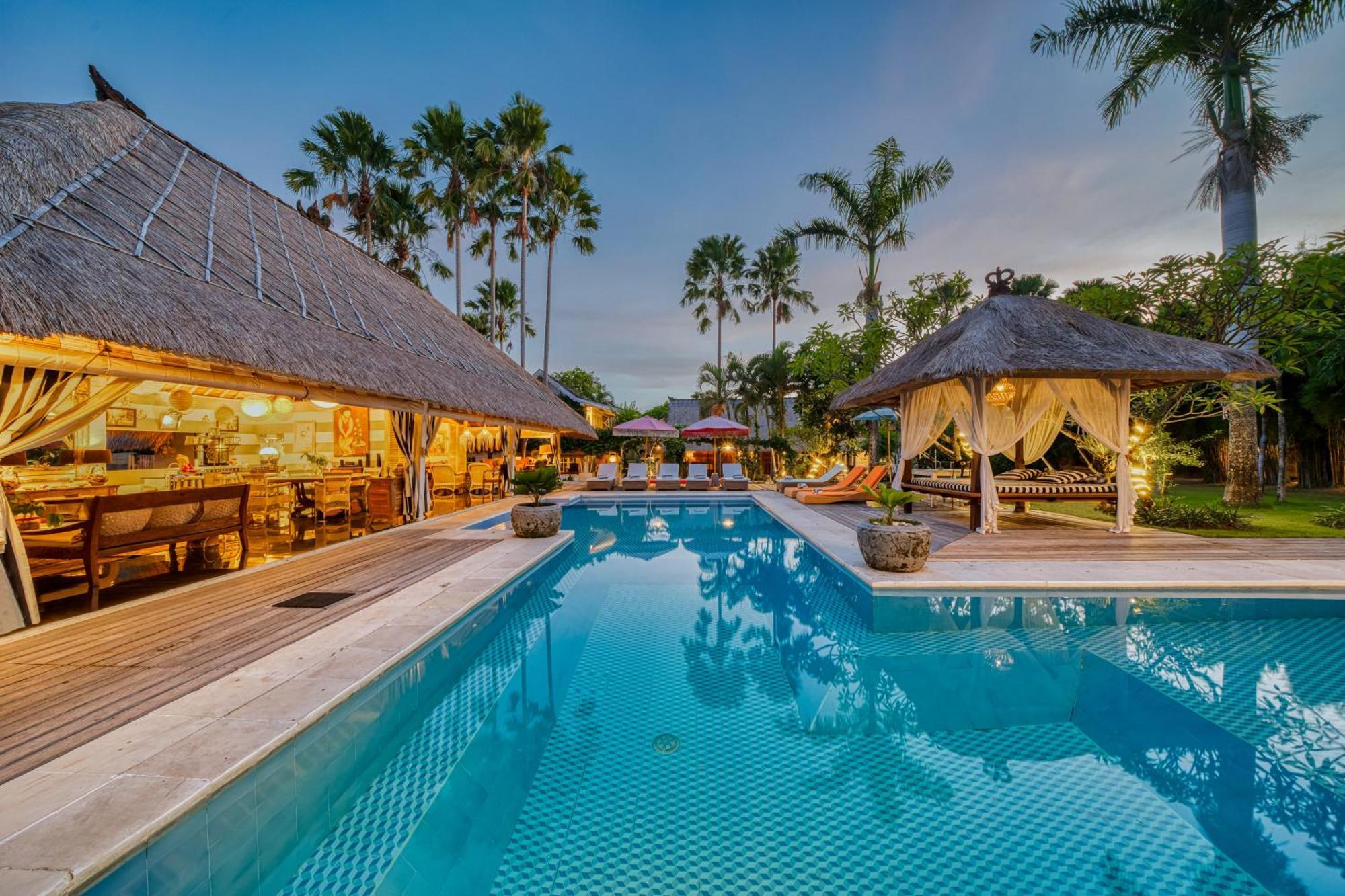 Villa Kalis, 10 Bedroom Family And Group Villa Seminyak Esterno foto
