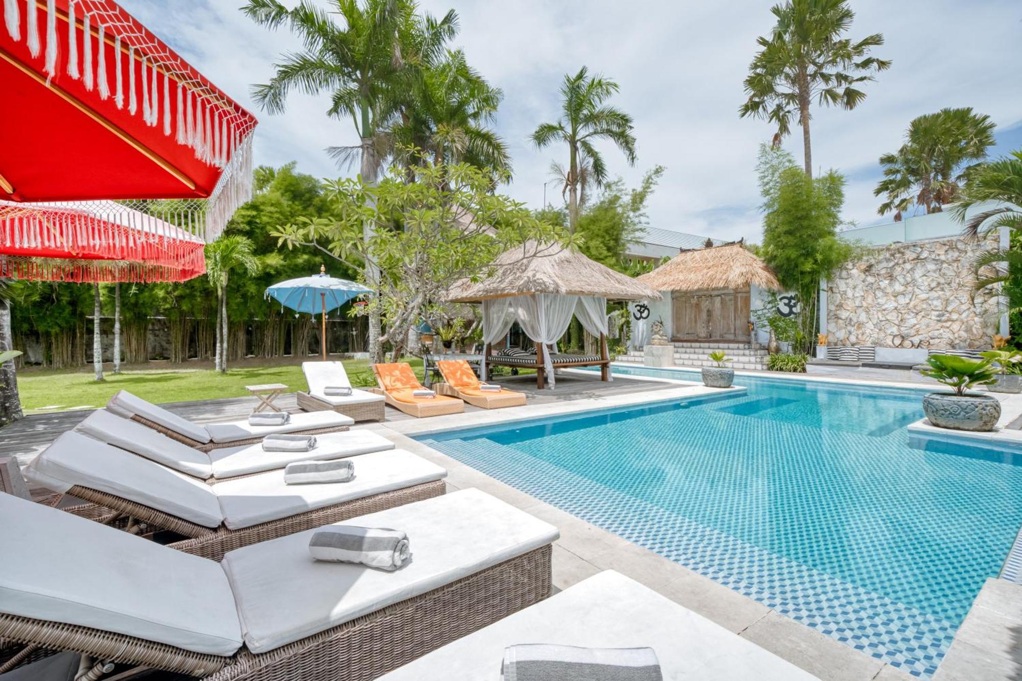 Villa Kalis, 10 Bedroom Family And Group Villa Seminyak Esterno foto