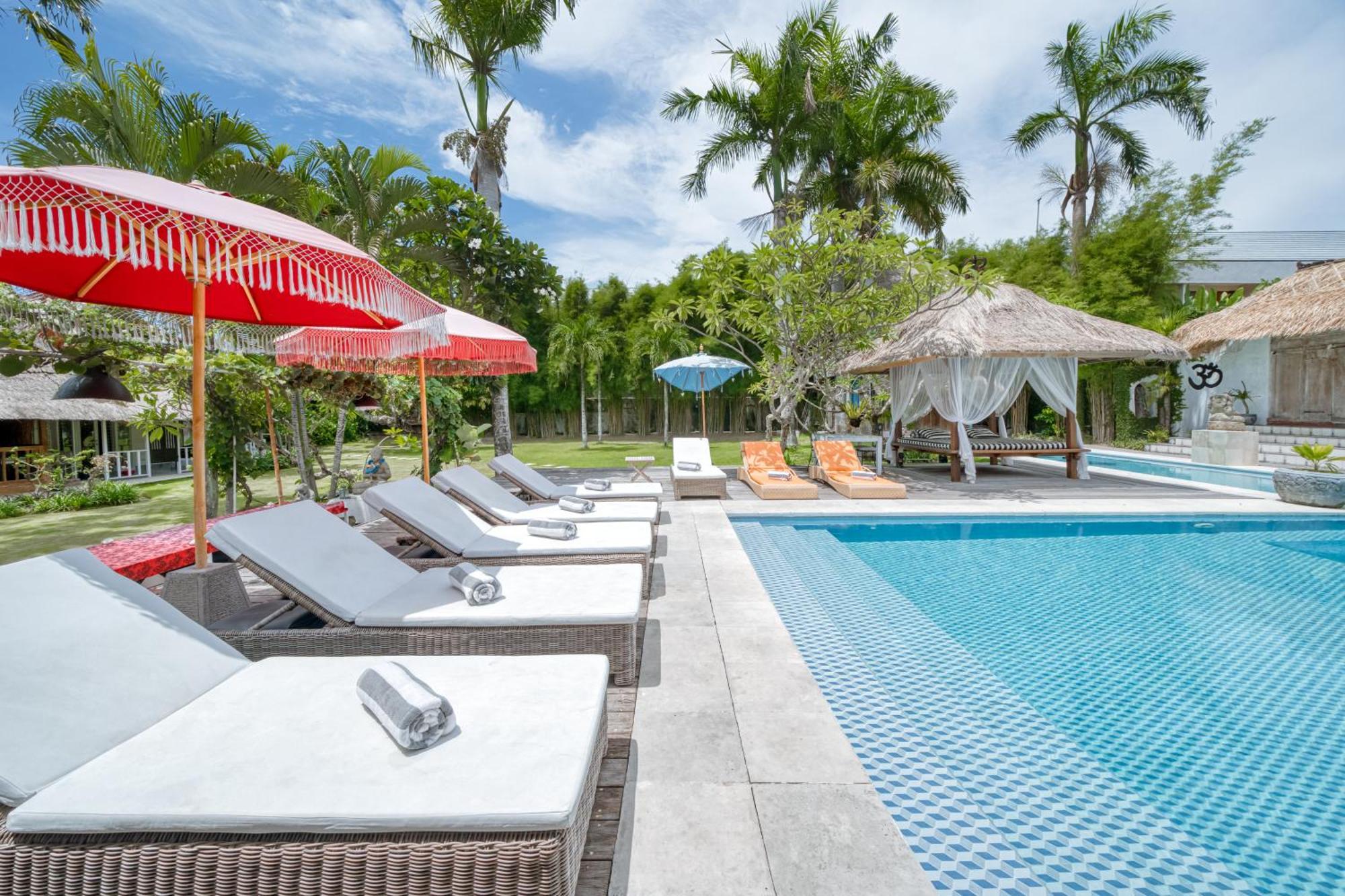 Villa Kalis, 10 Bedroom Family And Group Villa Seminyak Esterno foto