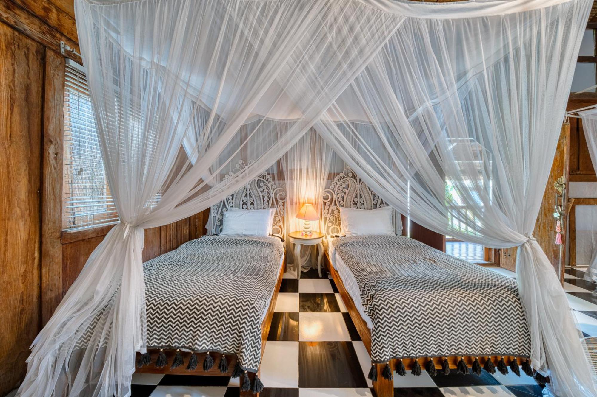 Villa Kalis, 10 Bedroom Family And Group Villa Seminyak Esterno foto